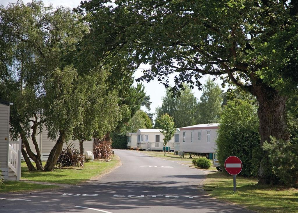 Oakdene Forest Hotel Ferndown Buitenkant foto