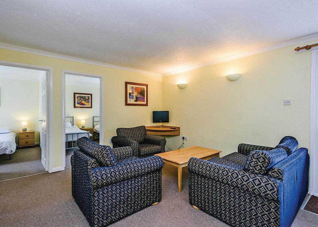 Oakdene Forest Hotel Ferndown Buitenkant foto